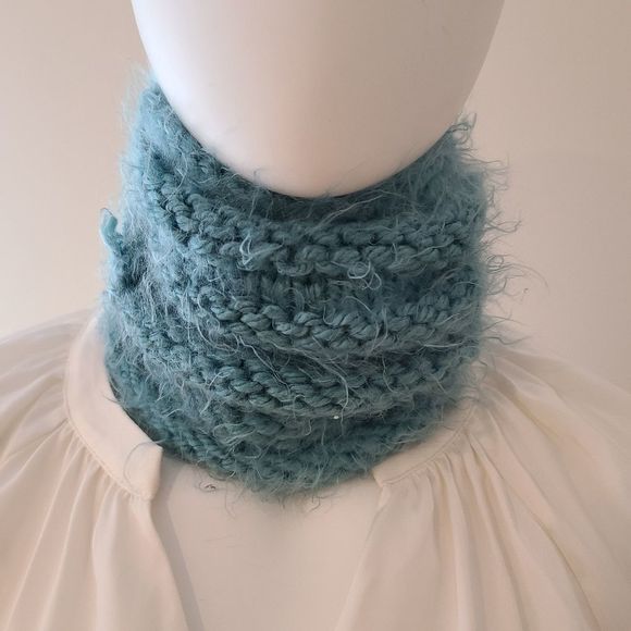 Neck Cowl - Picture 3 of 7